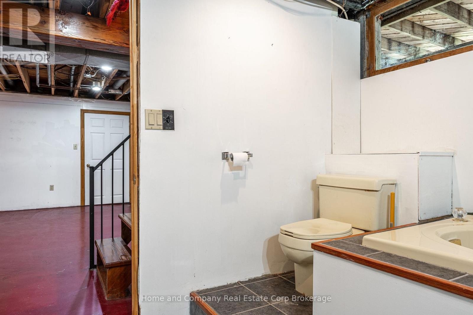27 Ontario Street S, St. Marys, Ontario  N4X 1A5 - Photo 33 - X12408740