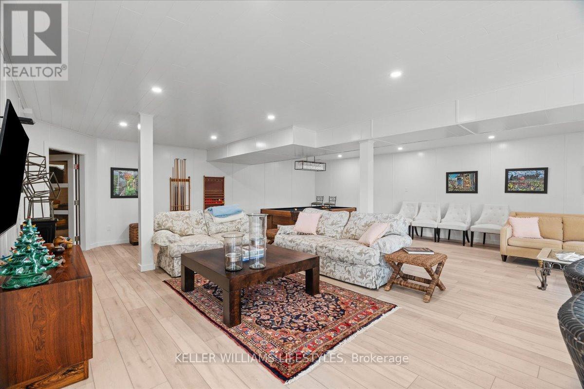 2048 Ironwood Road, London South, Ontario  N6K 0H8 - Photo 37 - X12408552