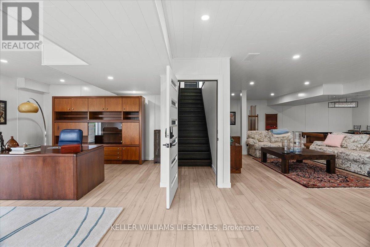 2048 Ironwood Road, London South, Ontario  N6K 0H8 - Photo 36 - X12408552