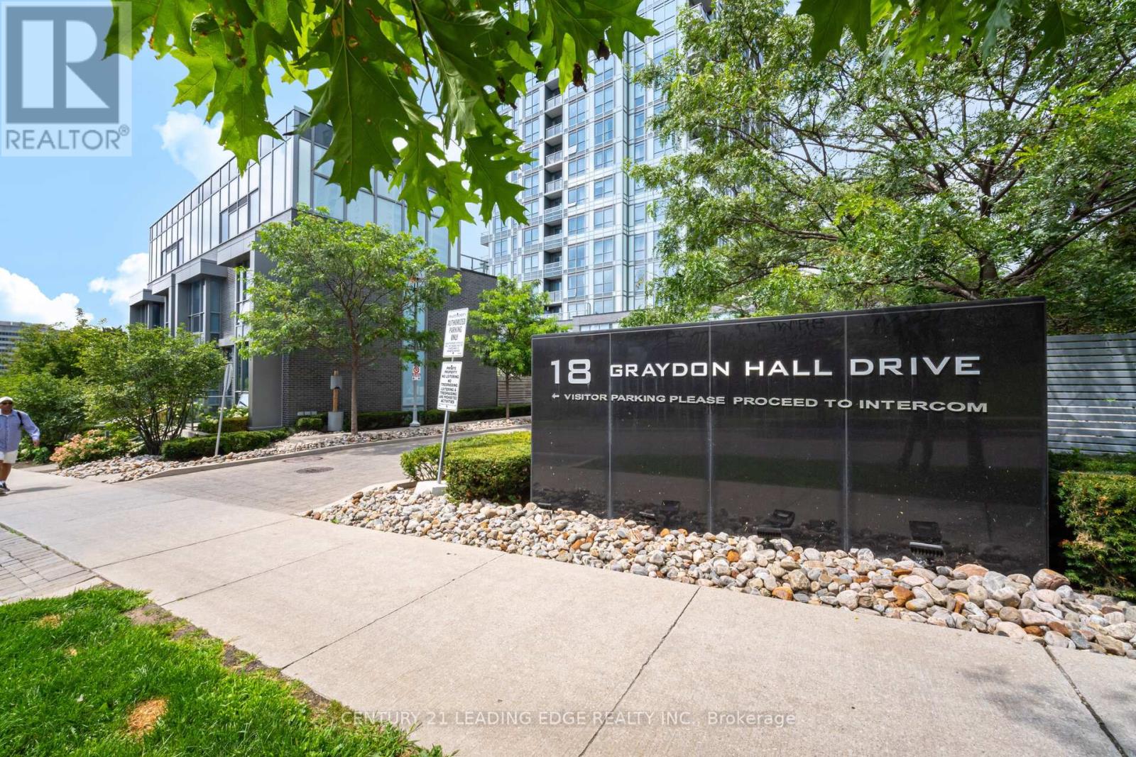 Ph05 - 18 Graydon Hall Drive, Toronto, Ontario  M3A 0A4 - Photo 2 - C12406304