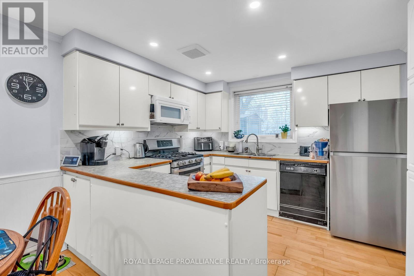 394 Sunset Boulevard, Clarington, Ontario  L1B 1C8 - Photo 12 - E12408691