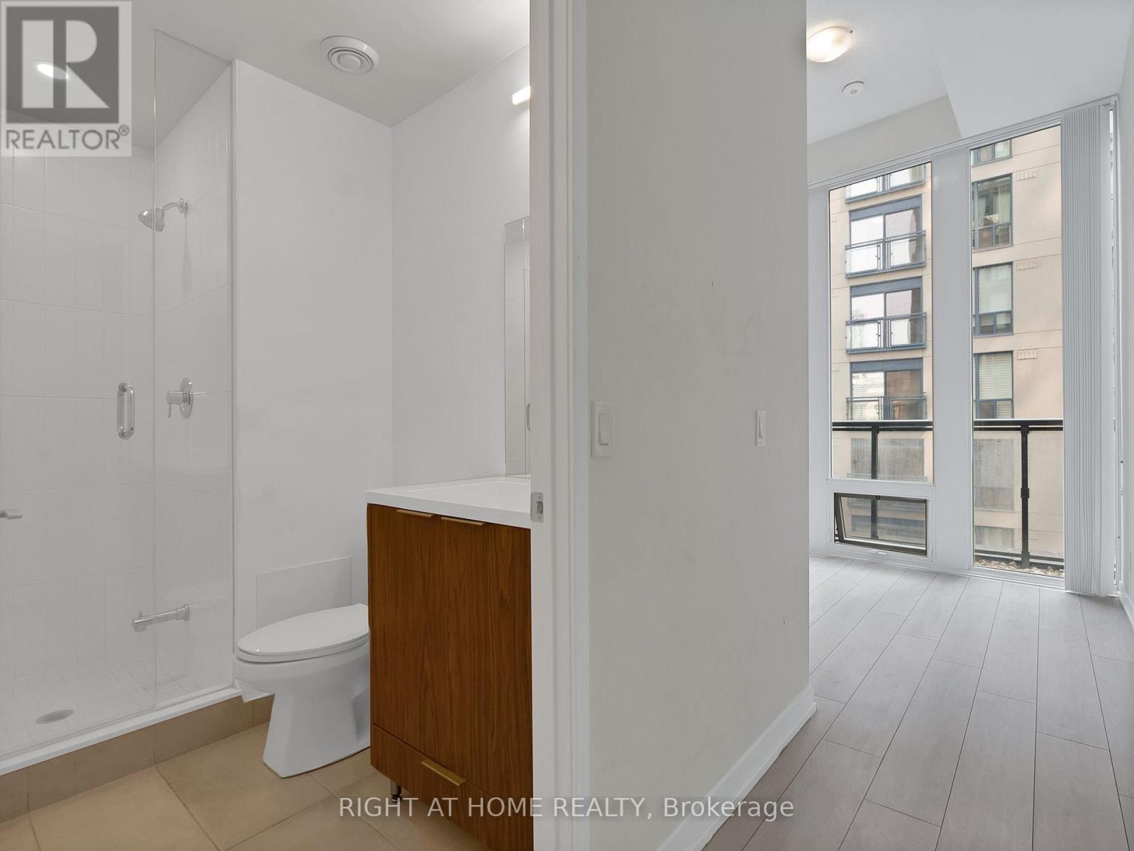506 - 60 Shuter Street, Toronto, Ontario  M5B 0B7 - Photo 9 - C12393933