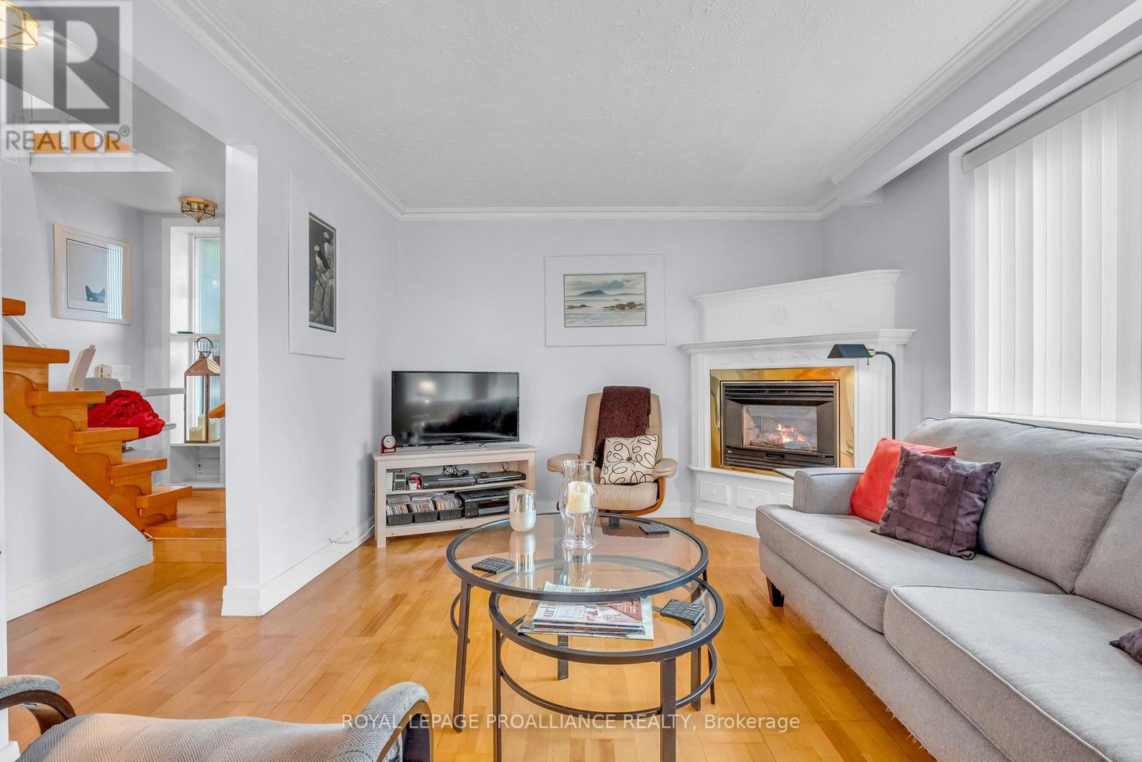 394 Sunset Boulevard, Clarington, Ontario  L1B 1C8 - Photo 3 - E12408691