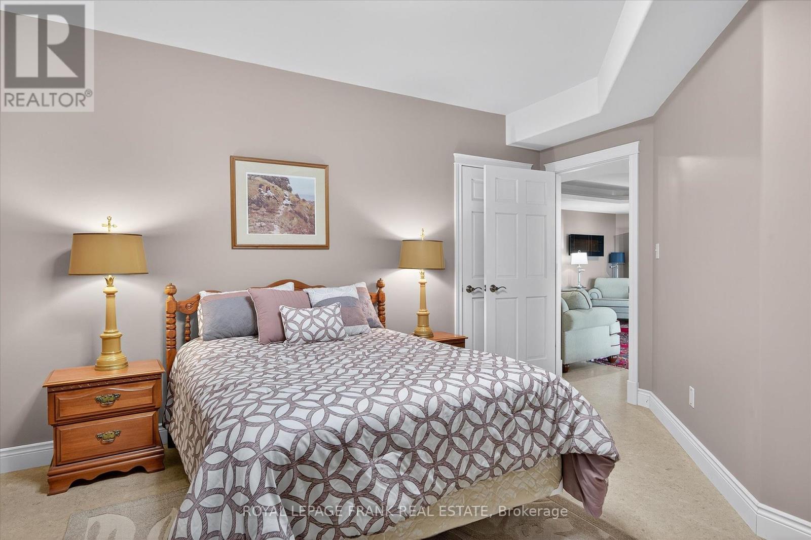 3081 Beachwood Drive, Selwyn, Ontario K0L 2H0 - Photo 32 - X12407860