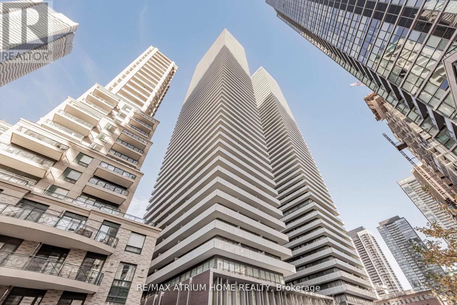 Ph 5305 - 42 Charles Street E, Toronto, Ontario  M4Y 1T4 - Photo 14 - C12408601
