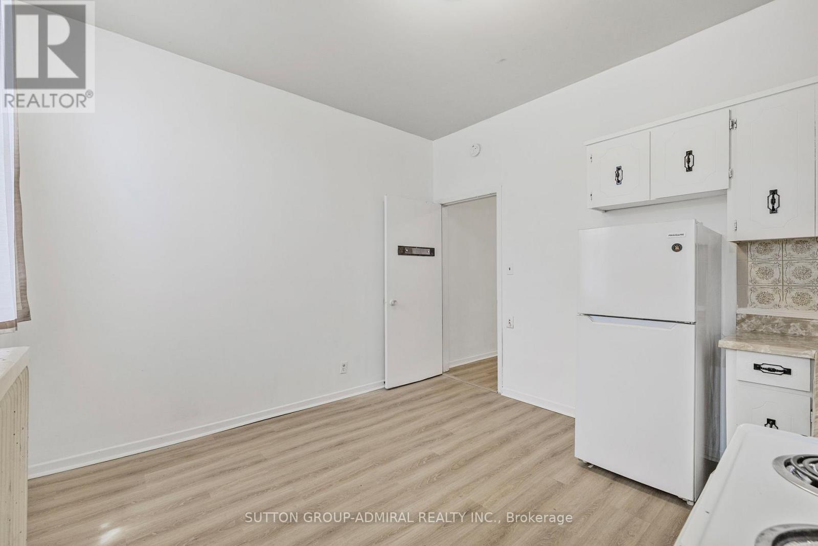 845 College Street, Toronto (Trinity-Bellwoods), Ontario  M6H 1A1 - Photo 13 - C12408605