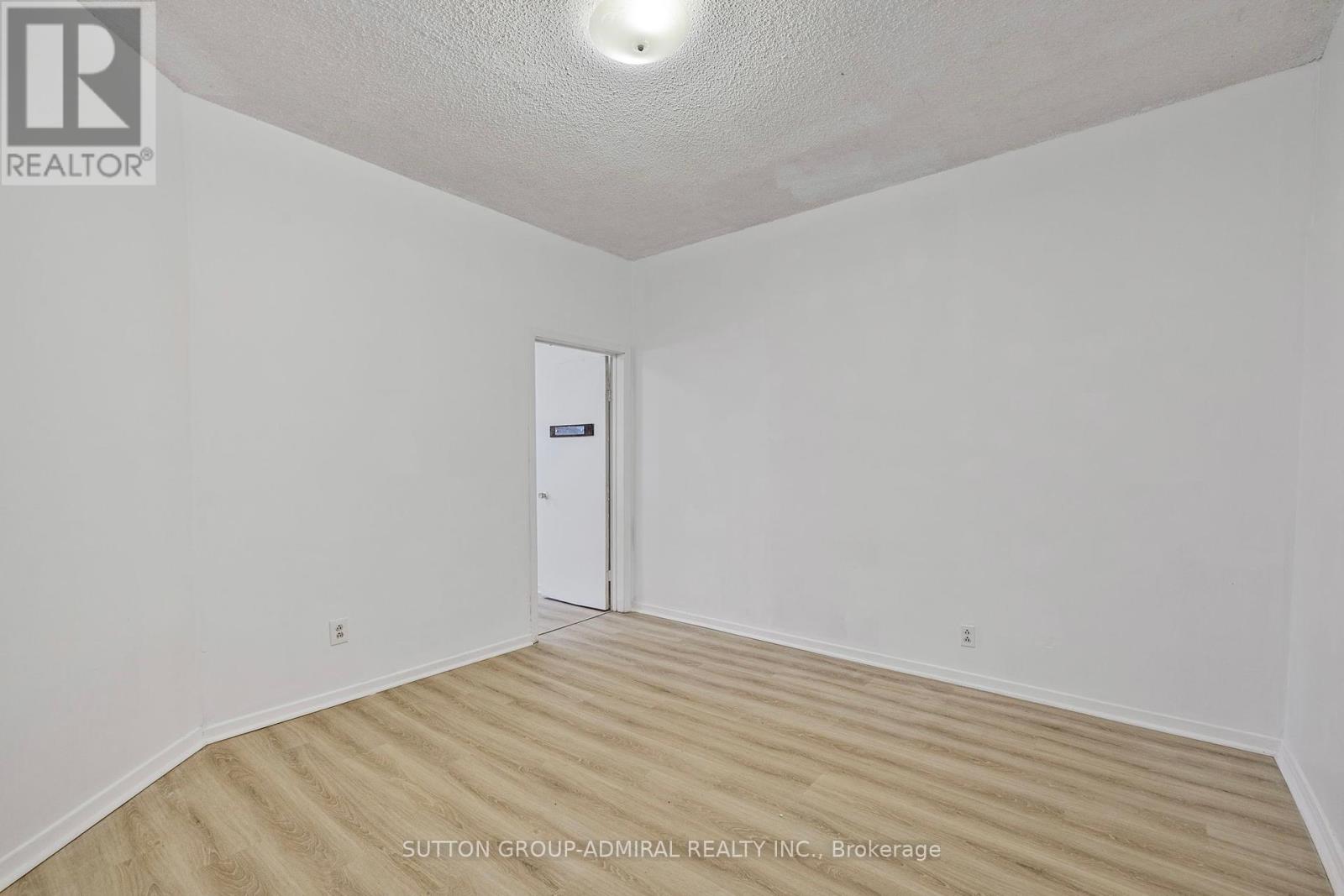 845 College Street, Toronto (Trinity-Bellwoods), Ontario  M6H 1A1 - Photo 15 - C12408605