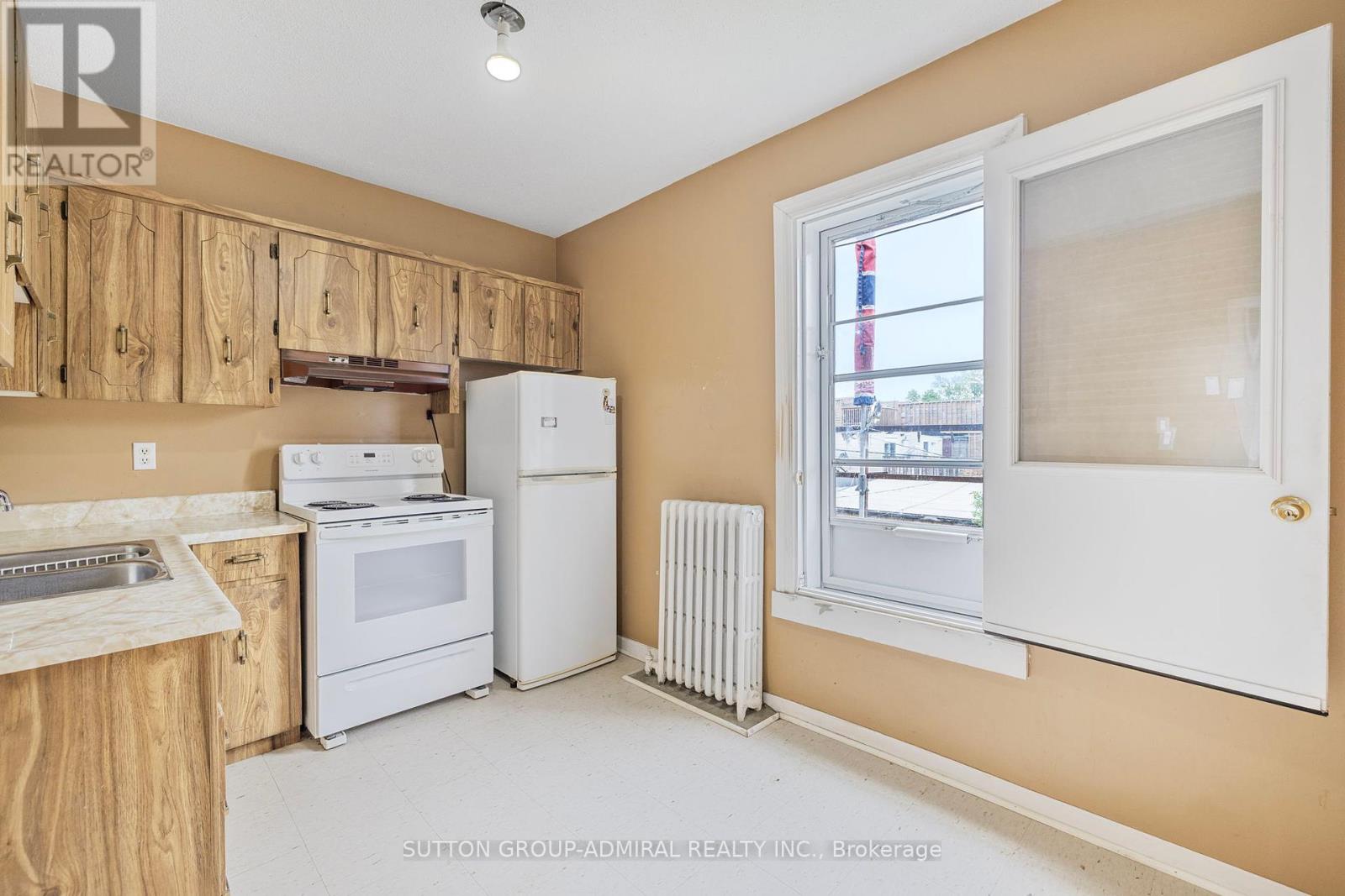 845 College Street, Toronto (Trinity-Bellwoods), Ontario  M6H 1A1 - Photo 23 - C12408605