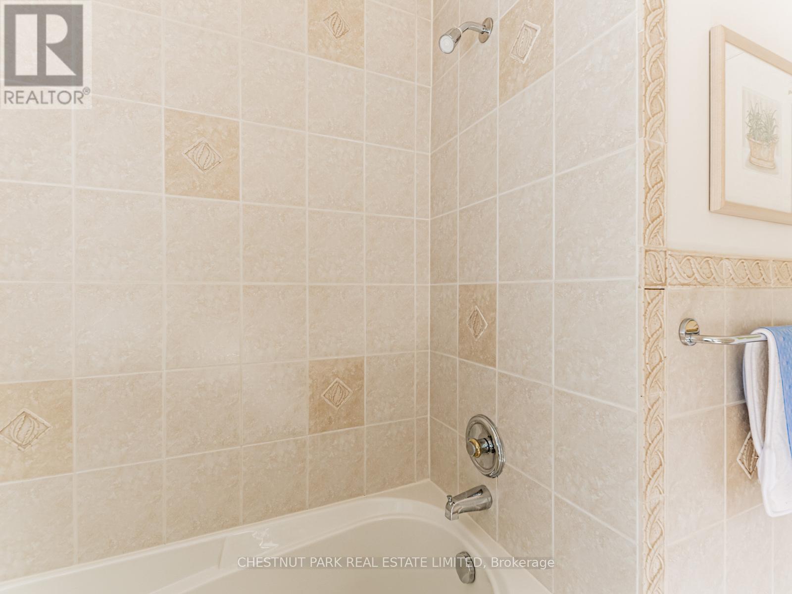 397 Cortleigh Boulevard, Toronto, Ontario  M5N 1R4 - Photo 20 - C12408621