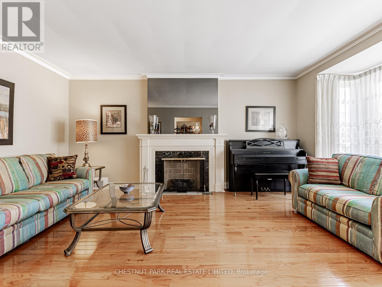 397 Cortleigh Boulevard, Toronto, Ontario  M5N 1R4 - Photo 5 - C12408621