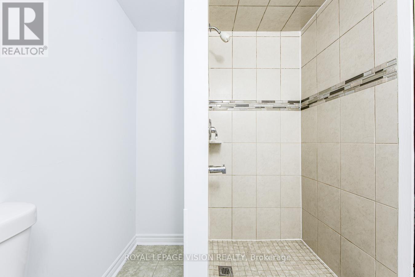 127 Freshmeadow Drive, Toronto, Ontario  M2H 2P9 - Photo 29 - C12408632
