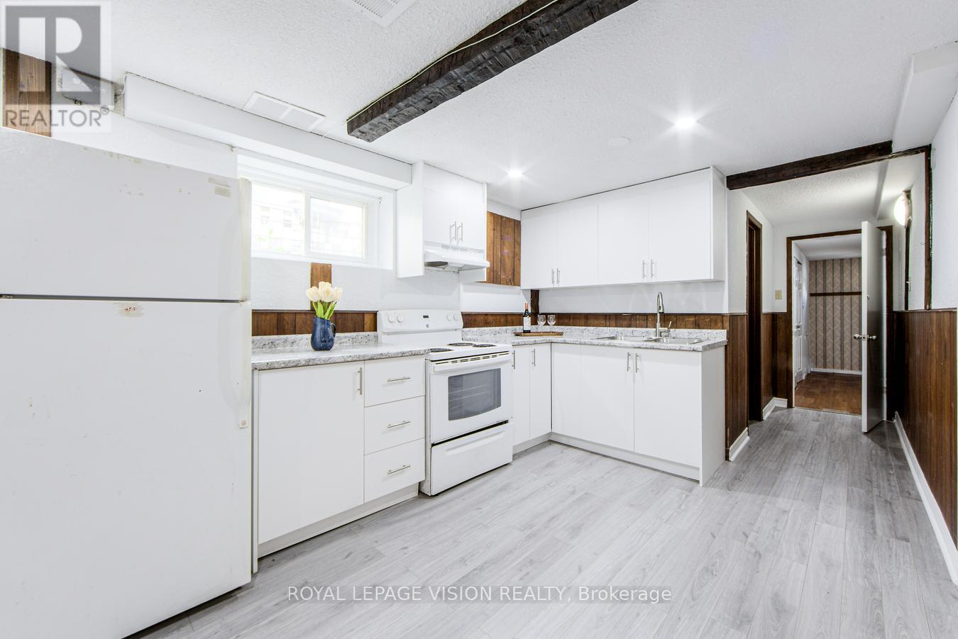 127 Freshmeadow Drive, Toronto, Ontario  M2H 2P9 - Photo 32 - C12408632