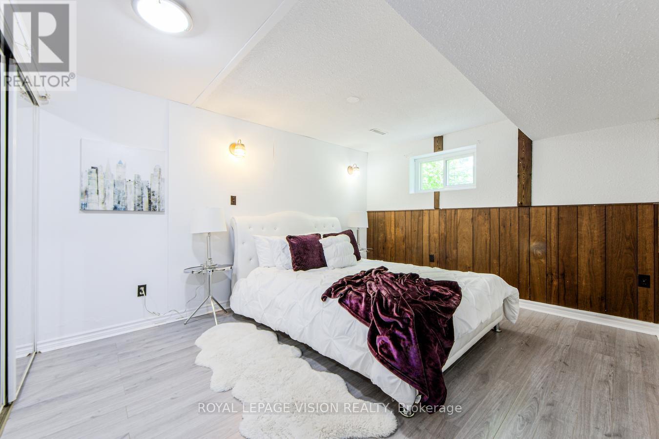 127 Freshmeadow Drive, Toronto, Ontario  M2H 2P9 - Photo 36 - C12408632