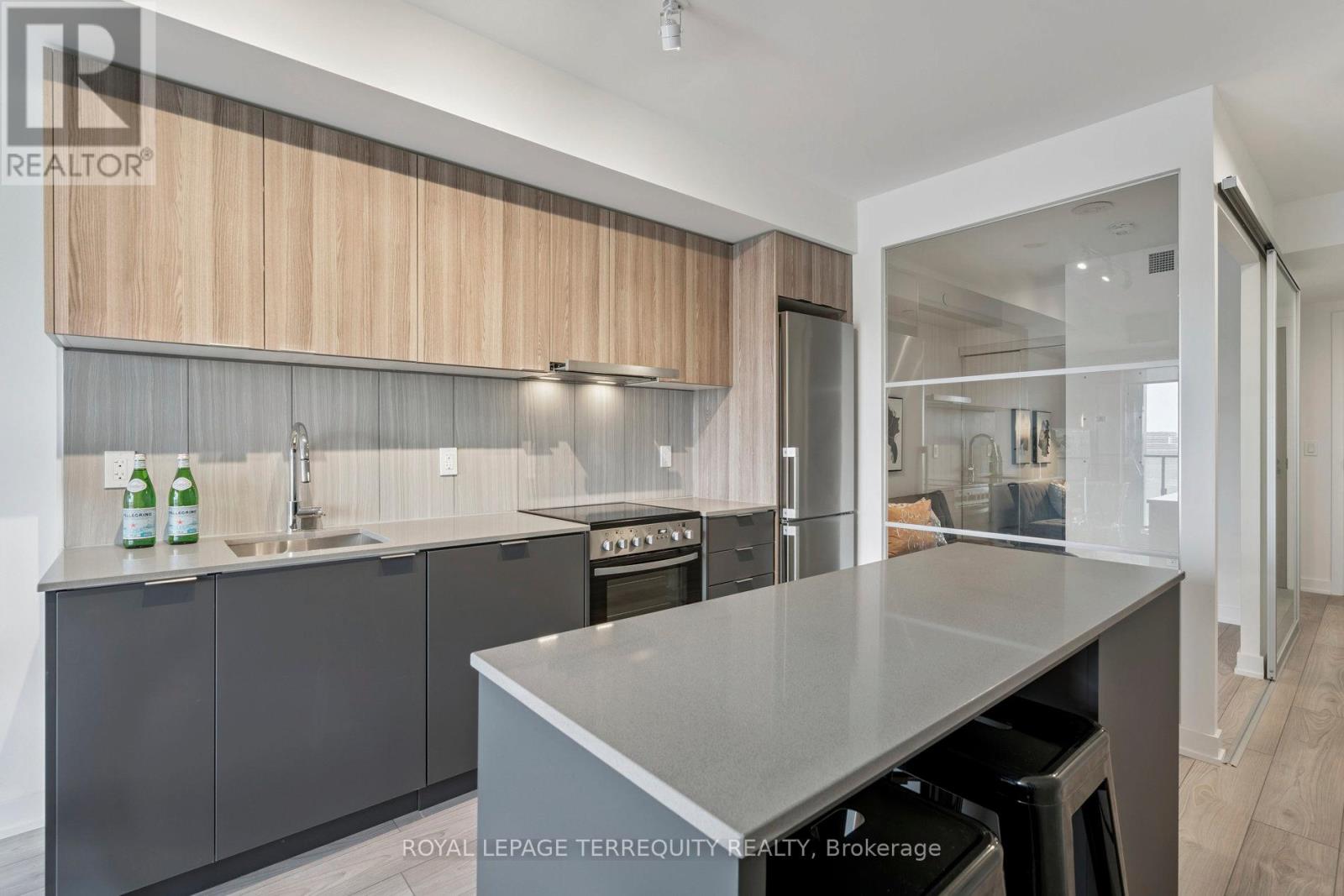 809 - 8 Tippett Road, Toronto (Clanton Park), Ontario  M3H 0E7 - Photo 16 - C12408639