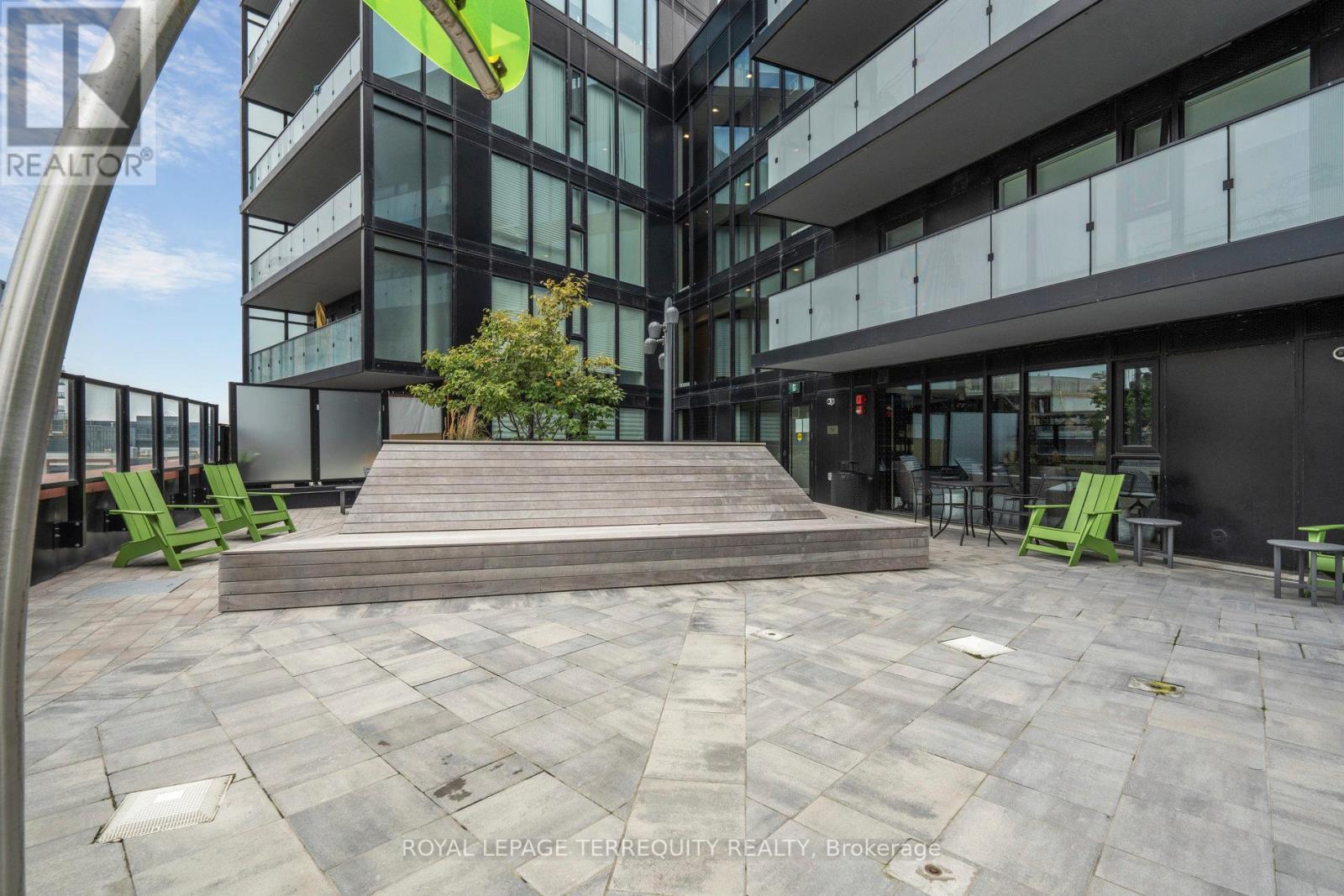 809 - 8 Tippett Road, Toronto (Clanton Park), Ontario  M3H 0E7 - Photo 36 - C12408639