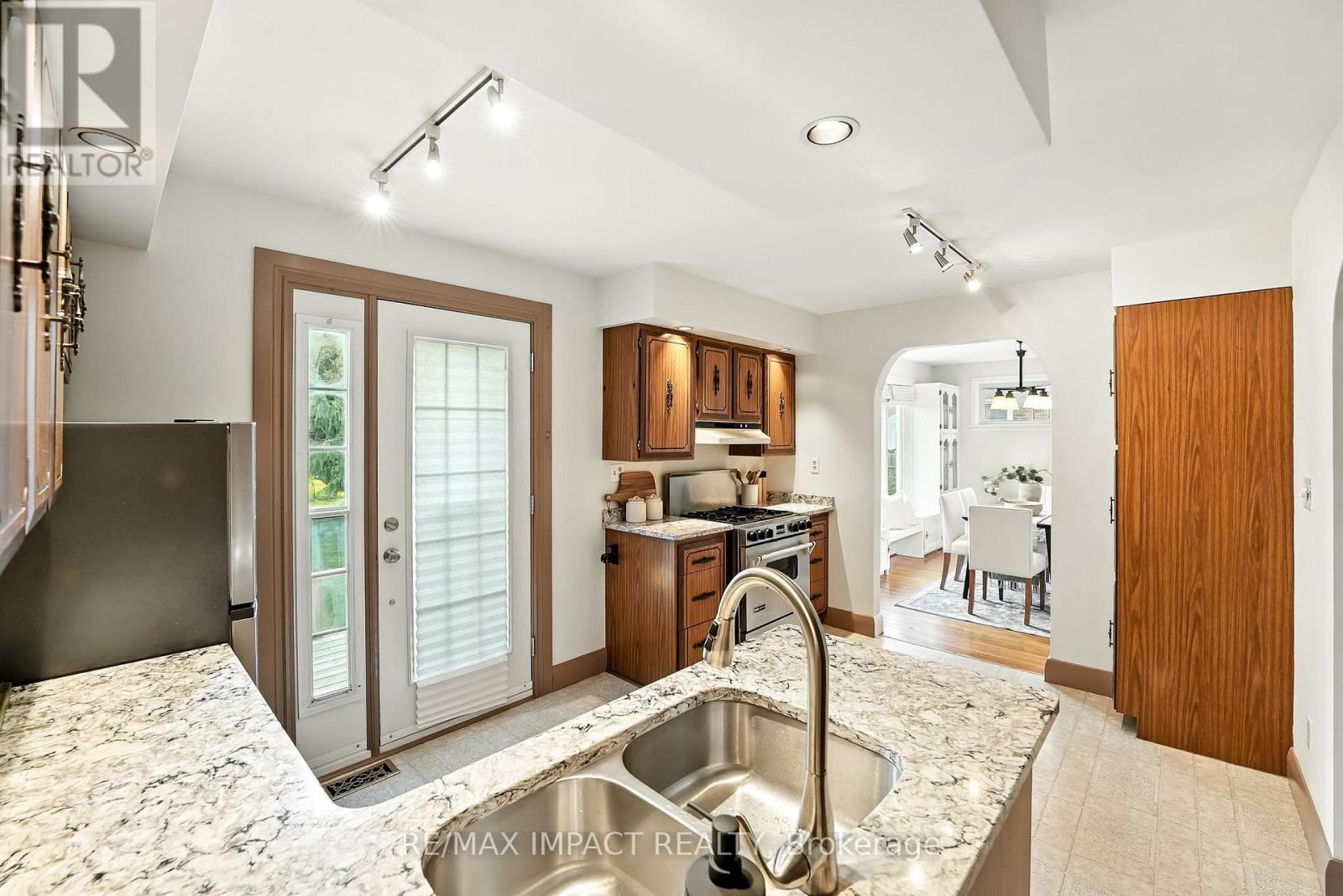 46 Simpson Avenue, Clarington (Bowmanville), Ontario  L1C 2H8 - Photo 22 - E12408706