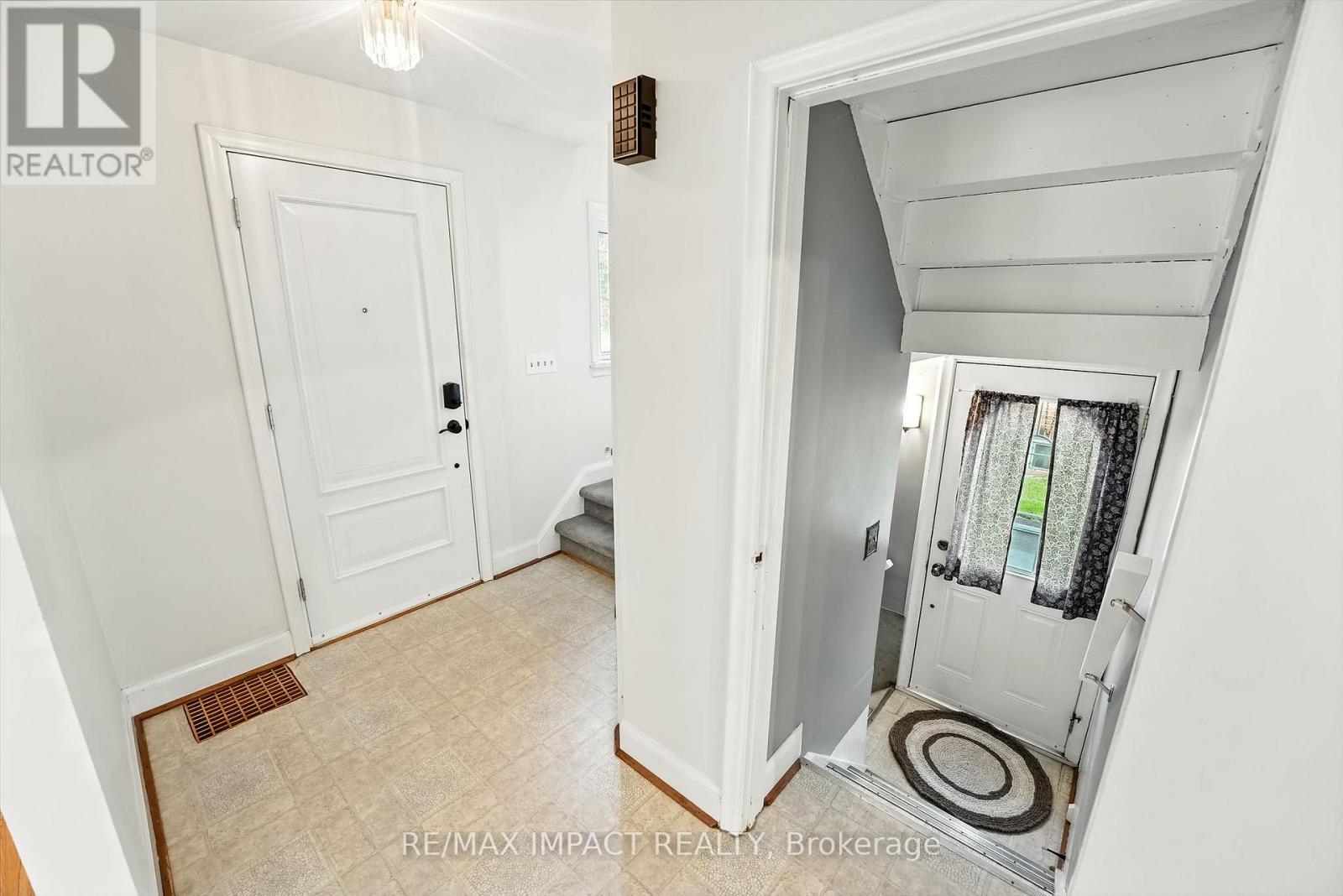 46 Simpson Avenue, Clarington (Bowmanville), Ontario  L1C 2H8 - Photo 33 - E12408706