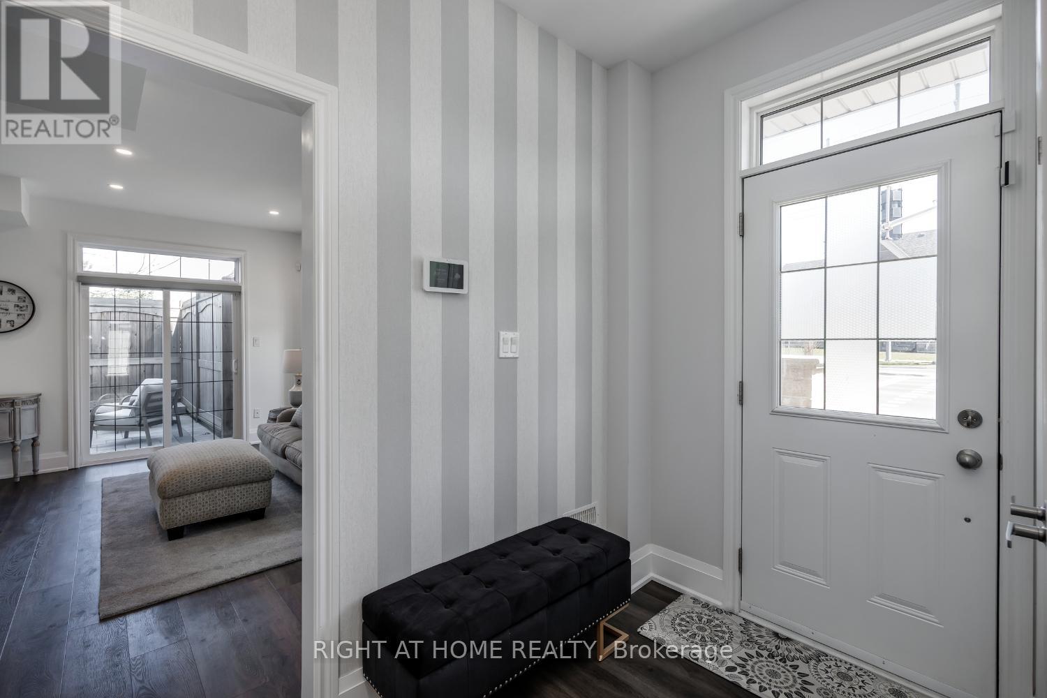 14 Seagrave Lane, Ajax, Ontario  L1T 0P2 - Photo 6 - E12408785