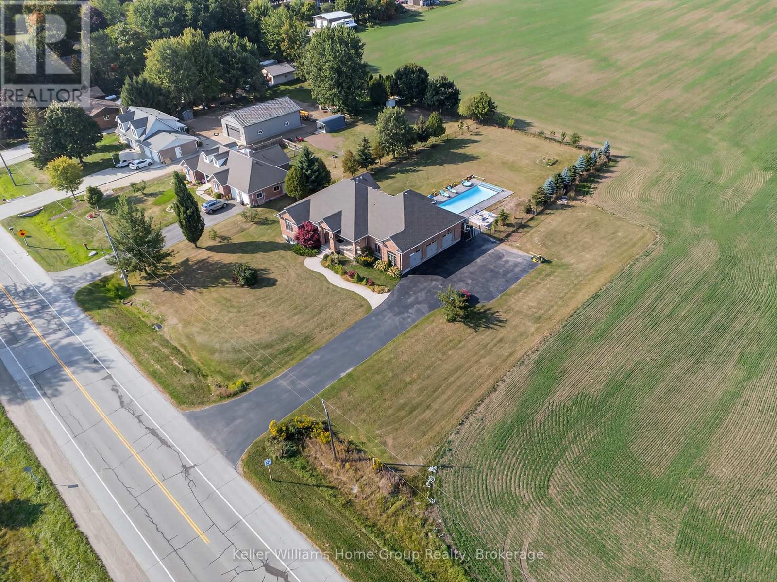 4659 Lobsinger Line, Wellesley, Ontario  N0B 2M0 - Photo 3 - X12408832