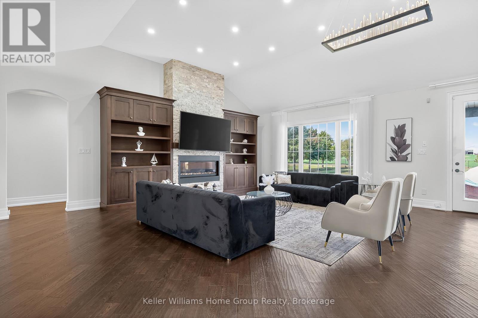 4659 Lobsinger Line, Wellesley, Ontario  N0B 2M0 - Photo 7 - X12408832