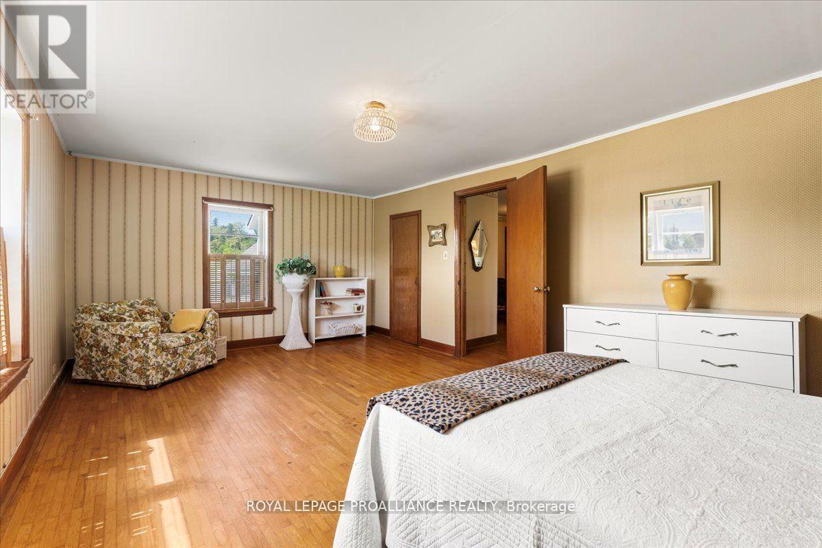 583 Moira Street, Tweed, Ontario  K0K 3J0 - Photo 32 - X12408907