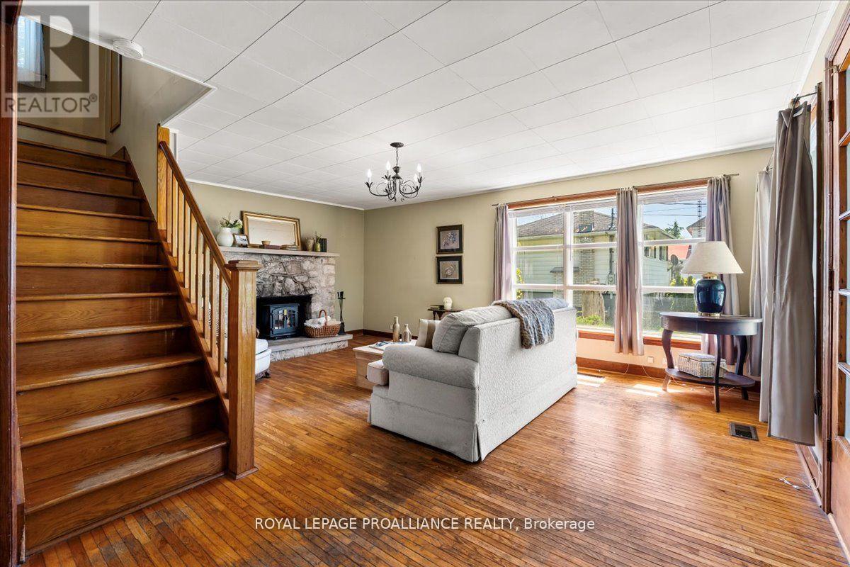 583 Moira Street, Tweed, Ontario  K0K 3J0 - Photo 5 - X12408907