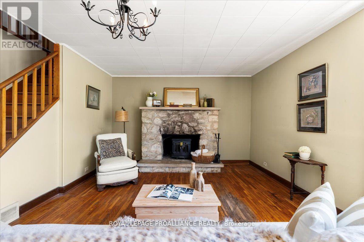 583 Moira Street, Tweed, Ontario  K0K 3J0 - Photo 6 - X12408907