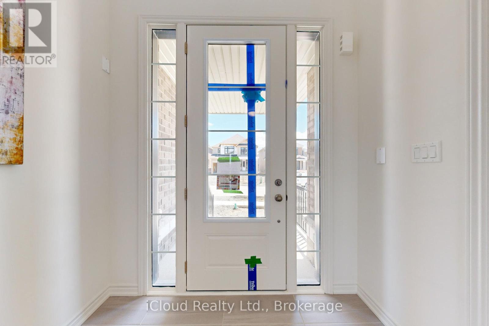 51 Sparrow Way, Adjala-Tosorontio, Ontario  L0G 1W0 - Photo 5 - N12408667