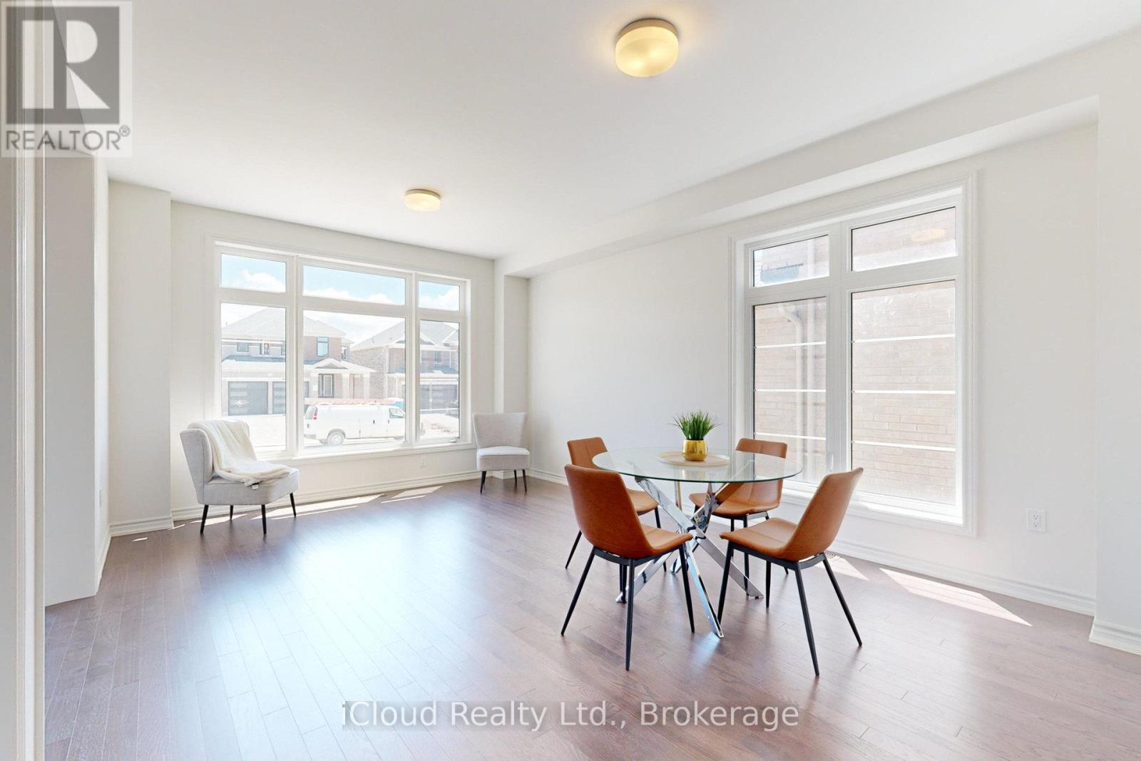 51 Sparrow Way, Adjala-Tosorontio, Ontario  L0G 1W0 - Photo 8 - N12408667