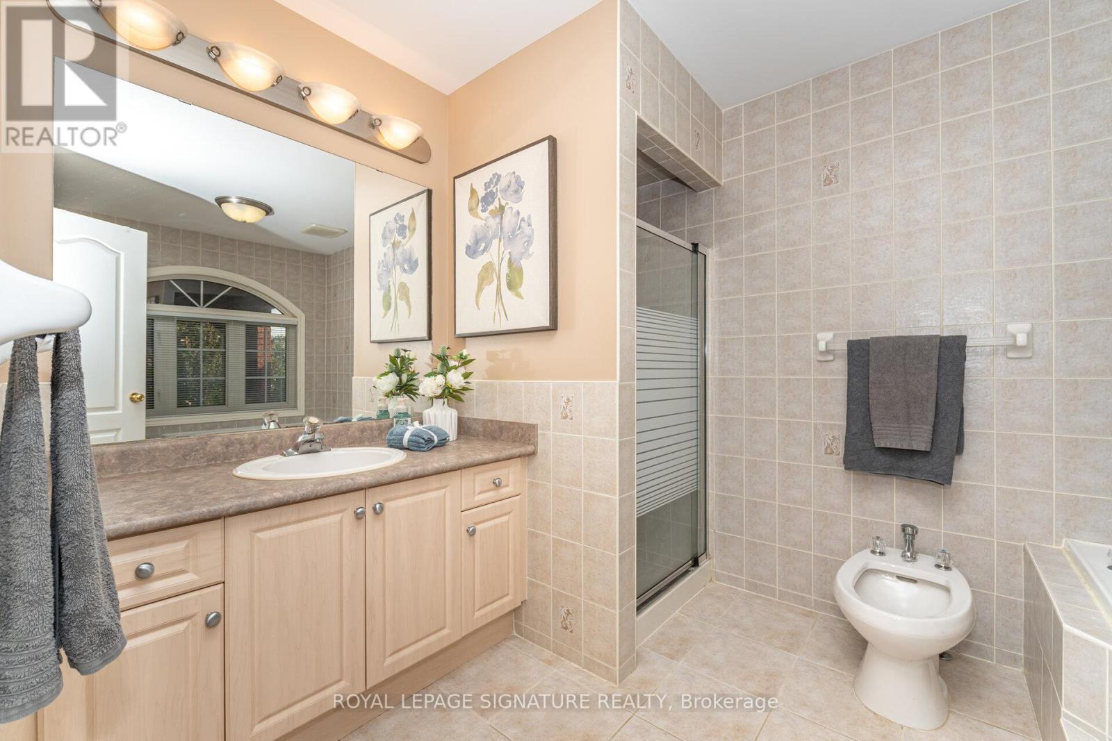 15 Water Garden Lane, Vaughan, Ontario  L4H 1N2 - Photo 21 - N12408681