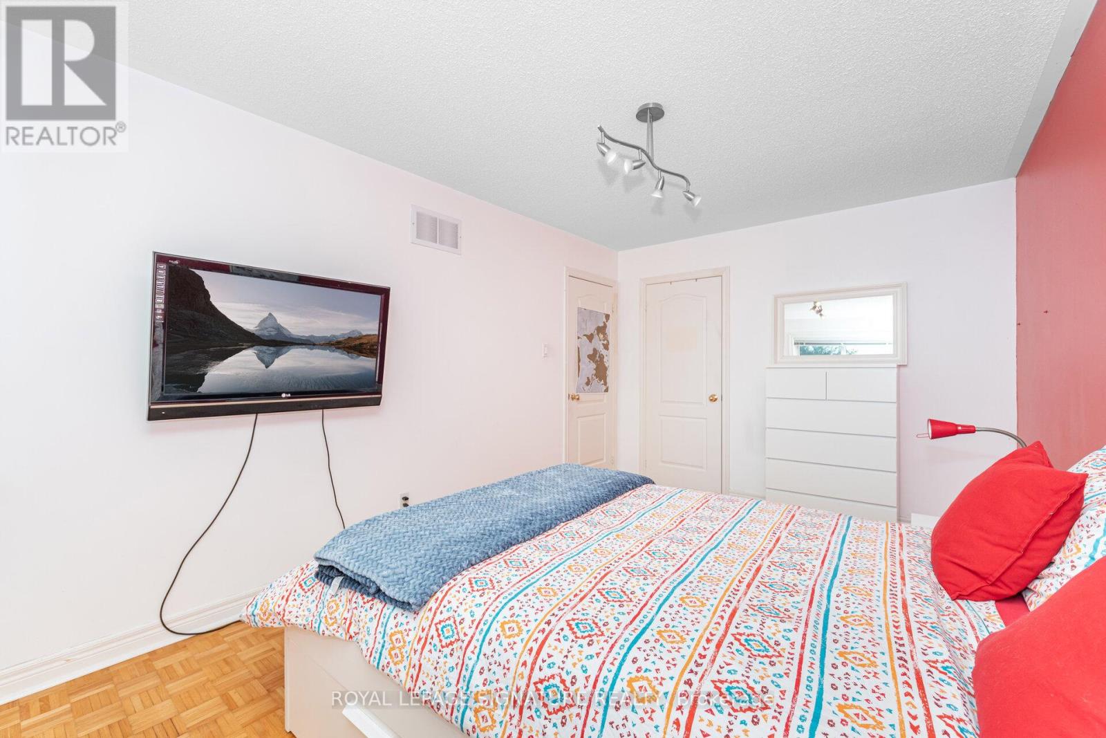 15 Water Garden Lane, Vaughan, Ontario  L4H 1N2 - Photo 25 - N12408681