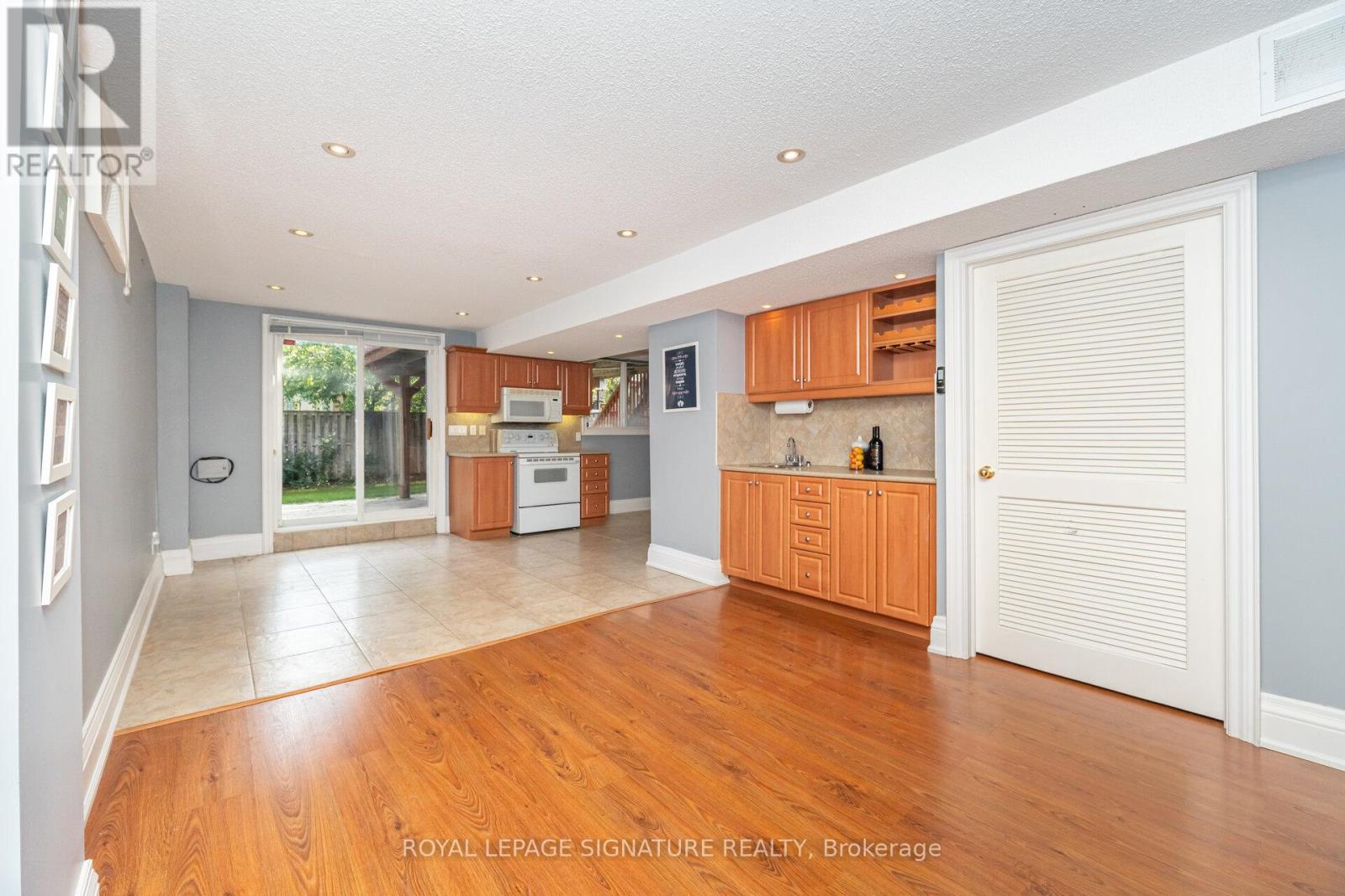 15 Water Garden Lane, Vaughan, Ontario  L4H 1N2 - Photo 36 - N12408681