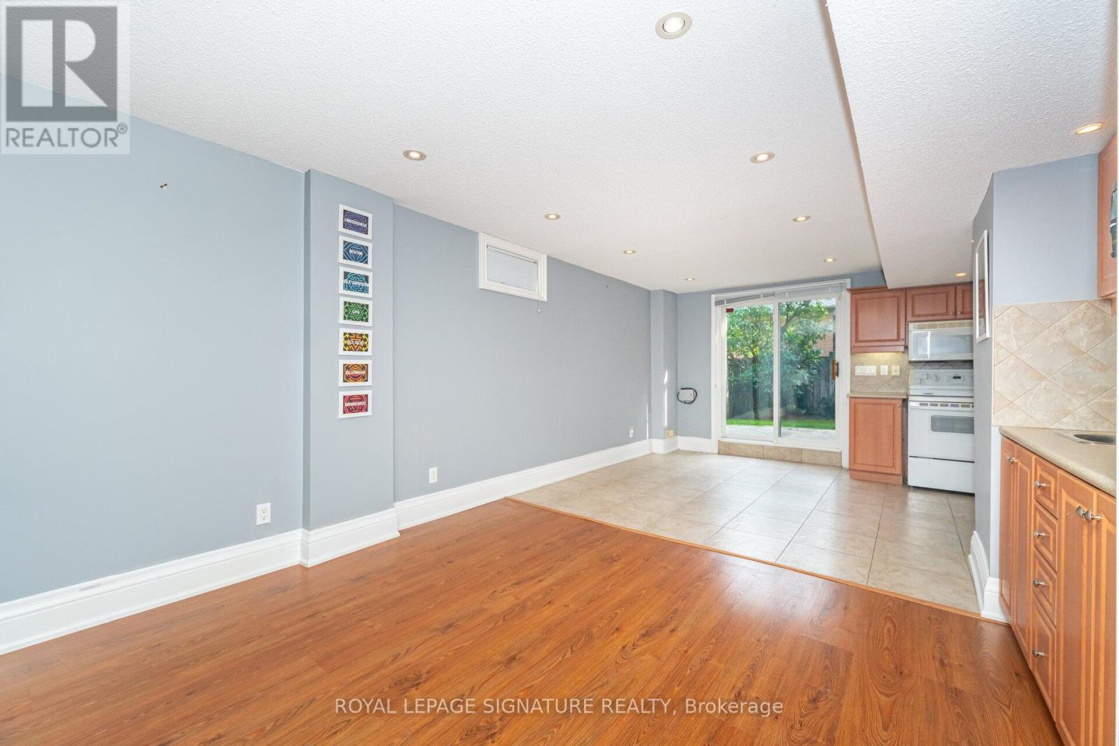 15 Water Garden Lane, Vaughan, Ontario  L4H 1N2 - Photo 38 - N12408681