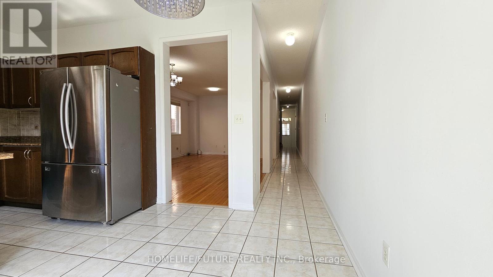 Main & 2 Flr - 107 Jack Monkman Crescent, Markham, Ontario  L3S 0A4 - Photo 11 - N12408784
