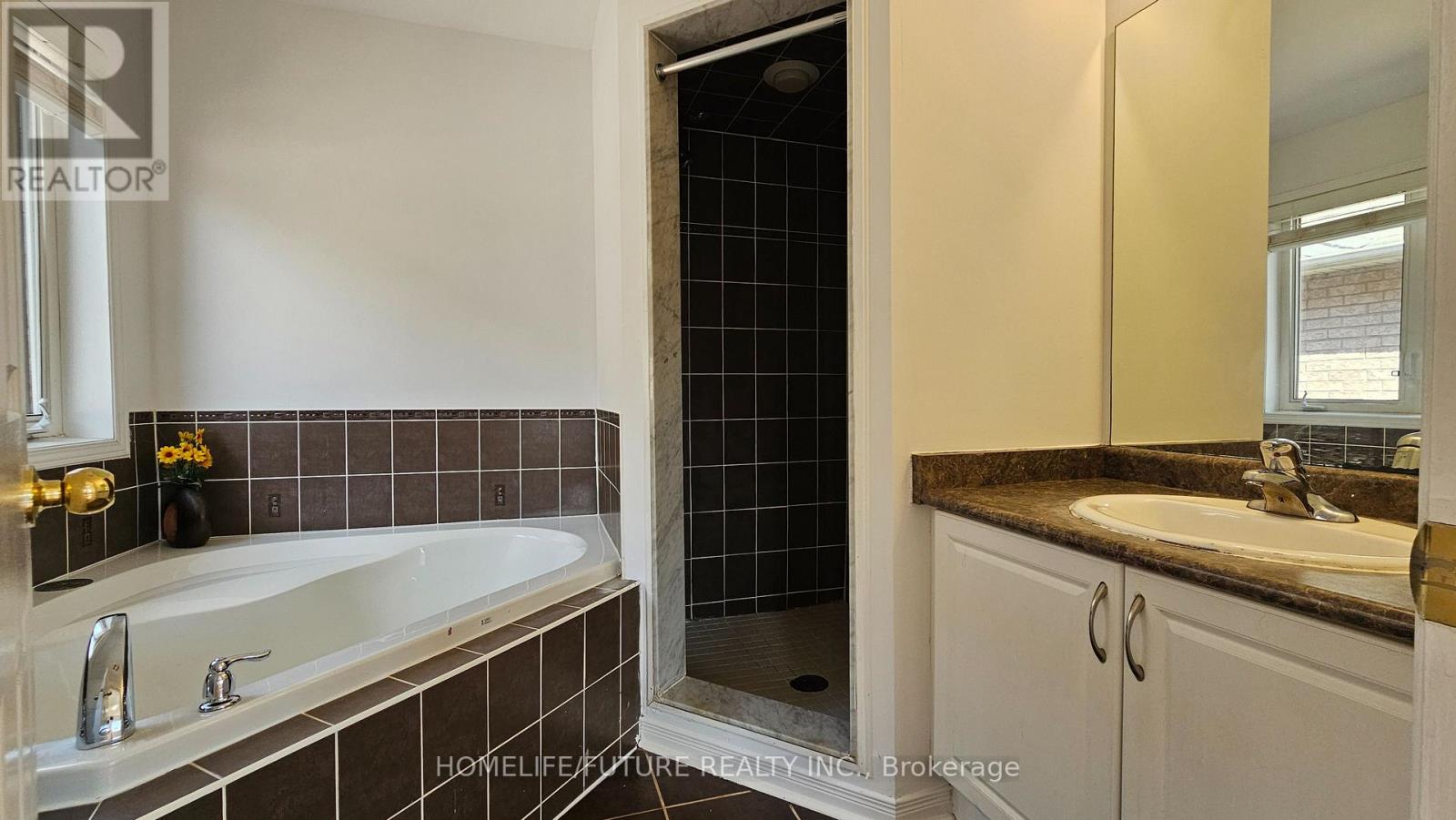 Main & 2 Flr - 107 Jack Monkman Crescent, Markham, Ontario  L3S 0A4 - Photo 17 - N12408784