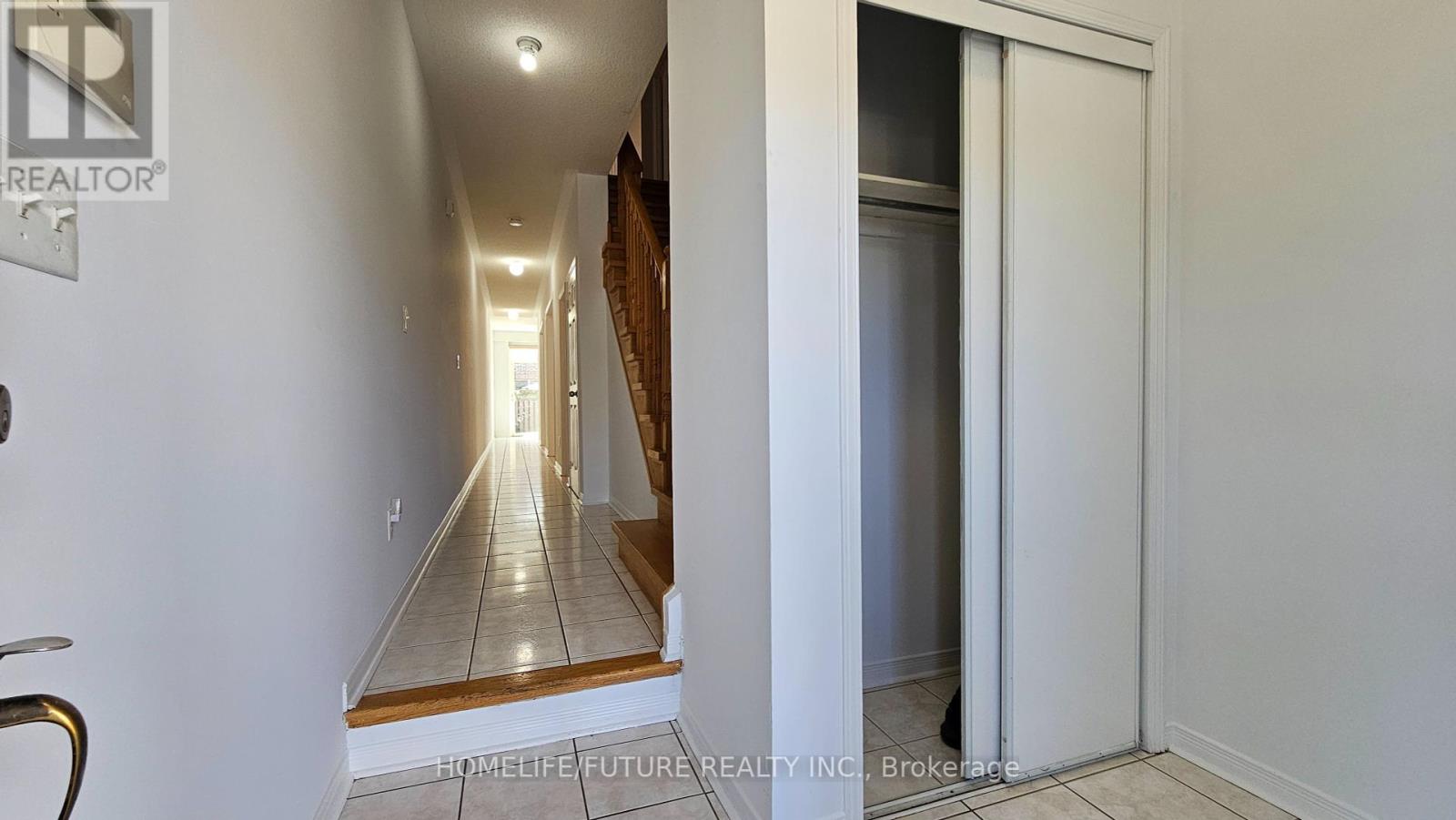 Main & 2 Flr - 107 Jack Monkman Crescent, Markham, Ontario  L3S 0A4 - Photo 2 - N12408784