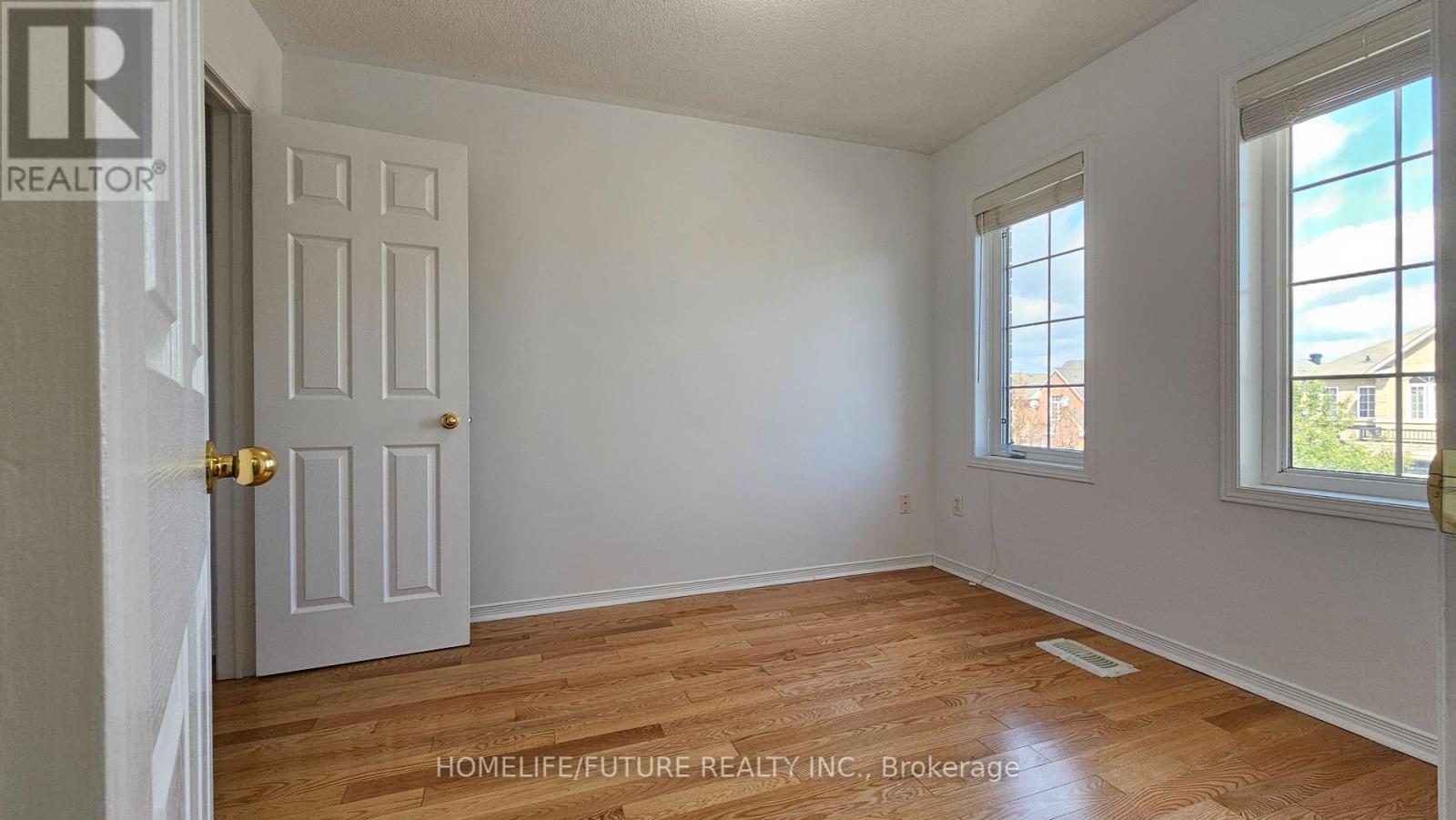Main & 2 Flr - 107 Jack Monkman Crescent, Markham, Ontario  L3S 0A4 - Photo 20 - N12408784