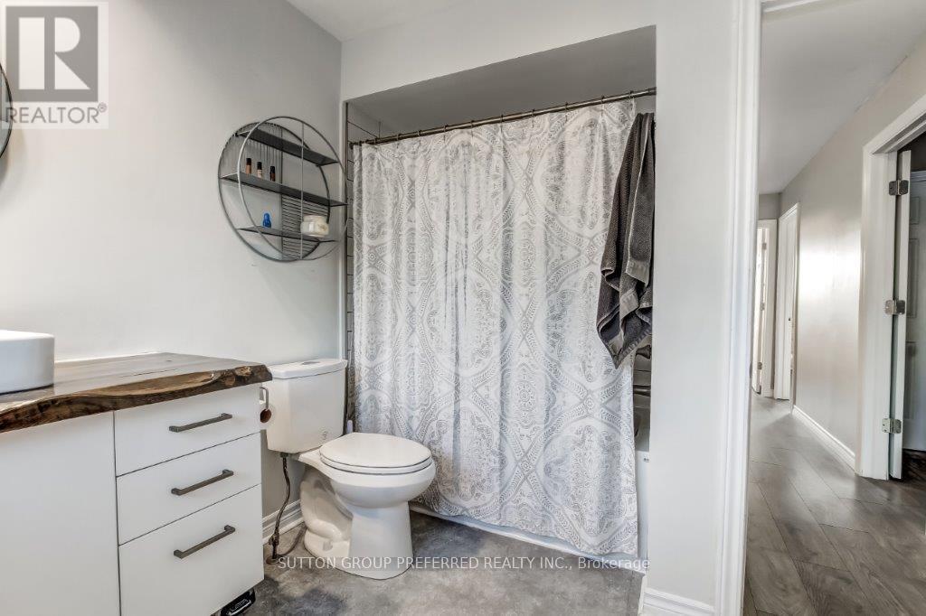 3 - 669 Osgoode Drive, London South, Ontario  N6E 2C7 - Photo 14 - X12408792