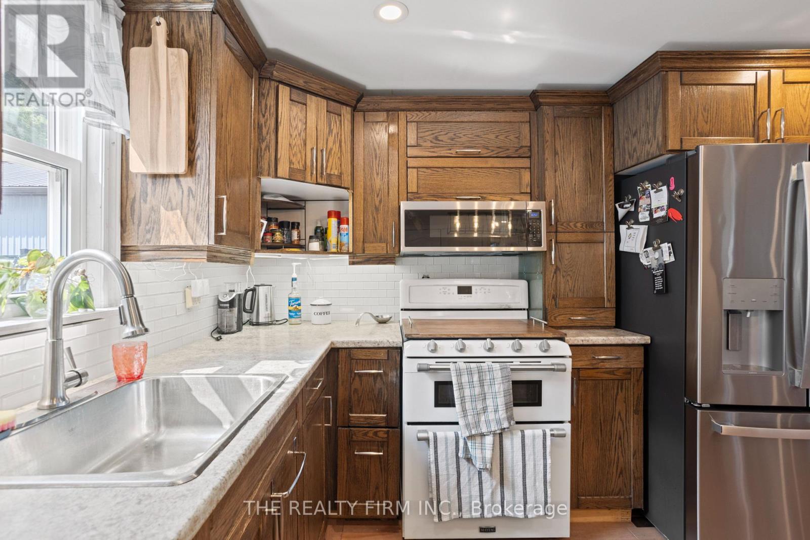 584610 Beachville Road, South-West Oxford, Ontario  N4S 7V6 - Photo 12 - X12408802
