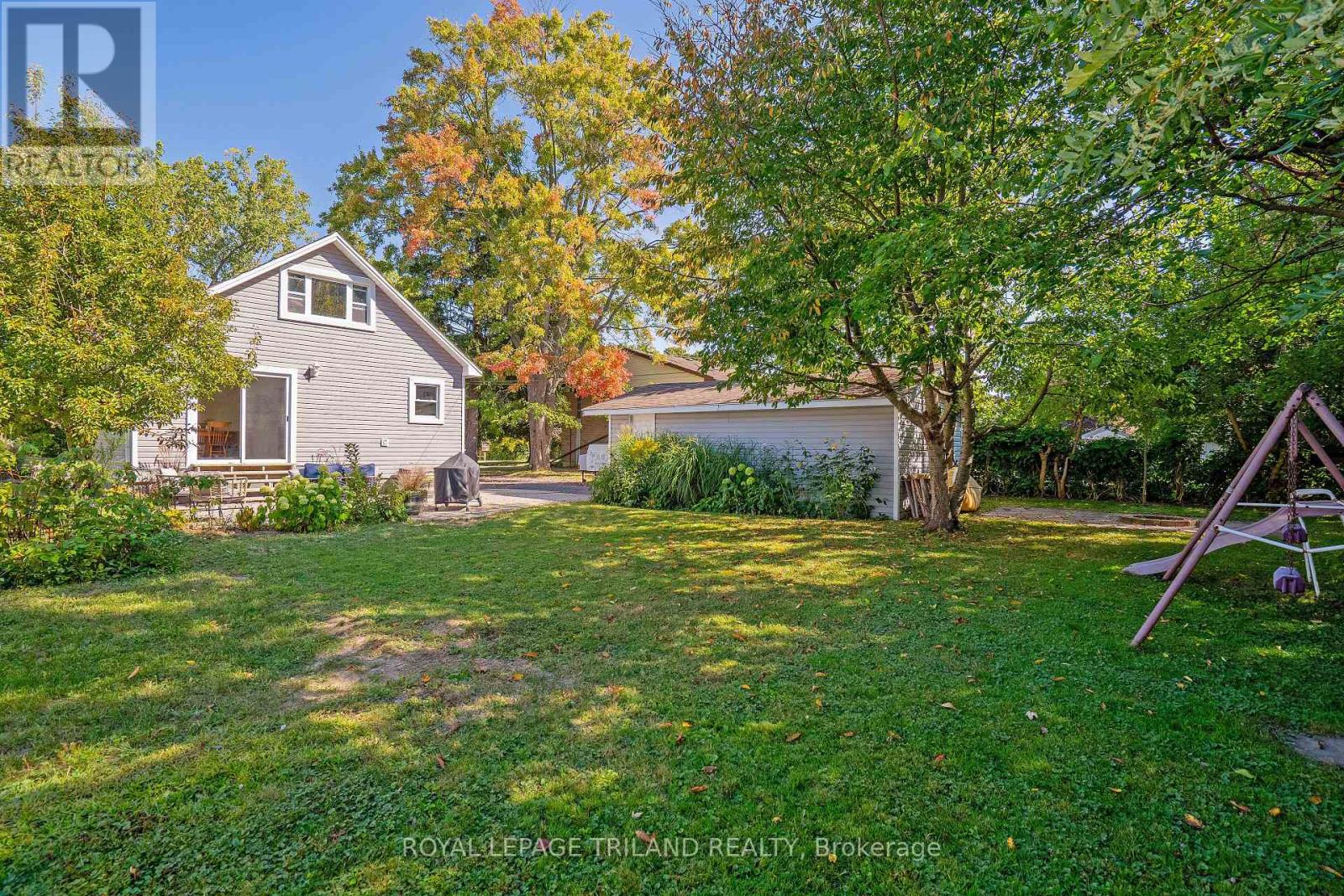 18 Tecumseh Street, St. Thomas, Ontario  N5P 2E1 - Photo 44 - X12408838