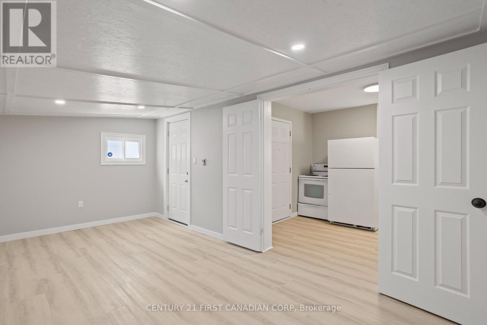 845 Queens Avenue, London East, Ontario  N5W 3H7 - Photo 10 - X12408840