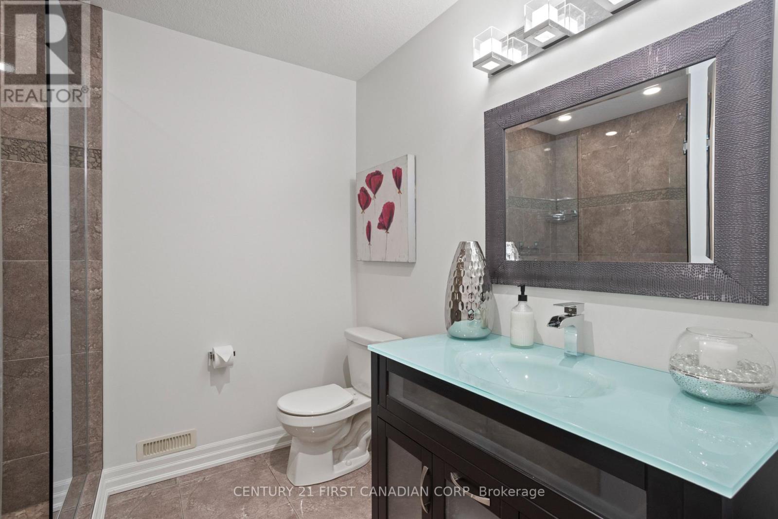 7071 Clayton Walk, London South, Ontario  N6P 0A1 - Photo 30 - X12408845