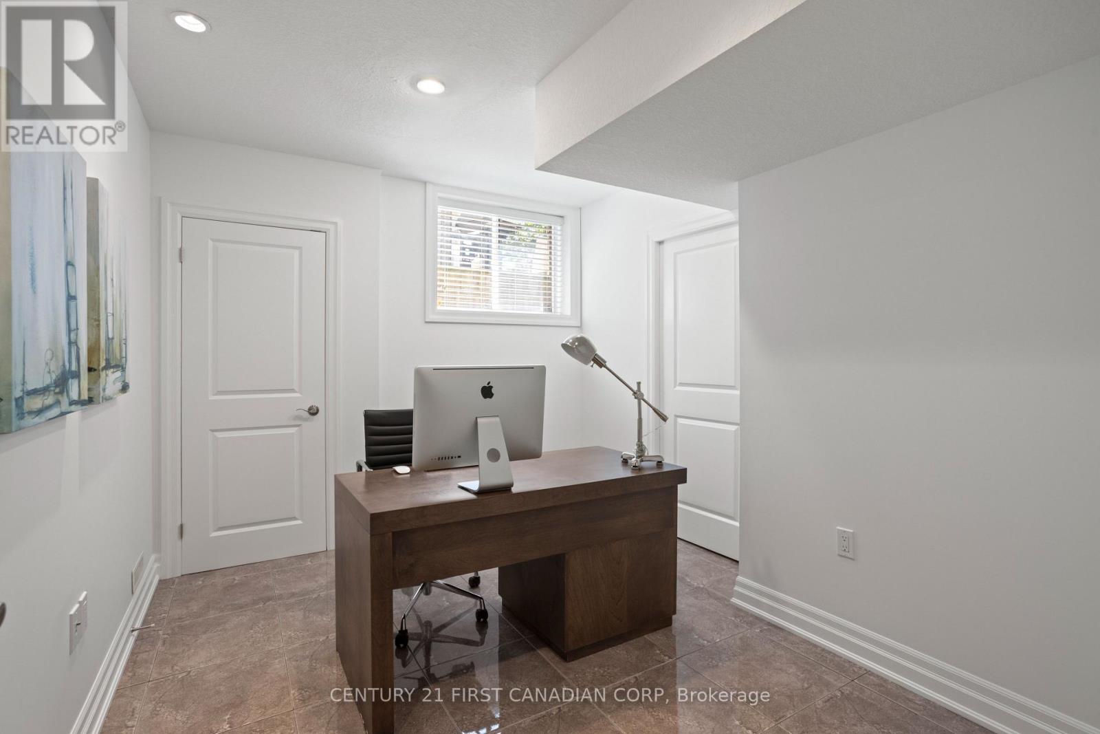 7071 Clayton Walk, London South, Ontario  N6P 0A1 - Photo 31 - X12408845