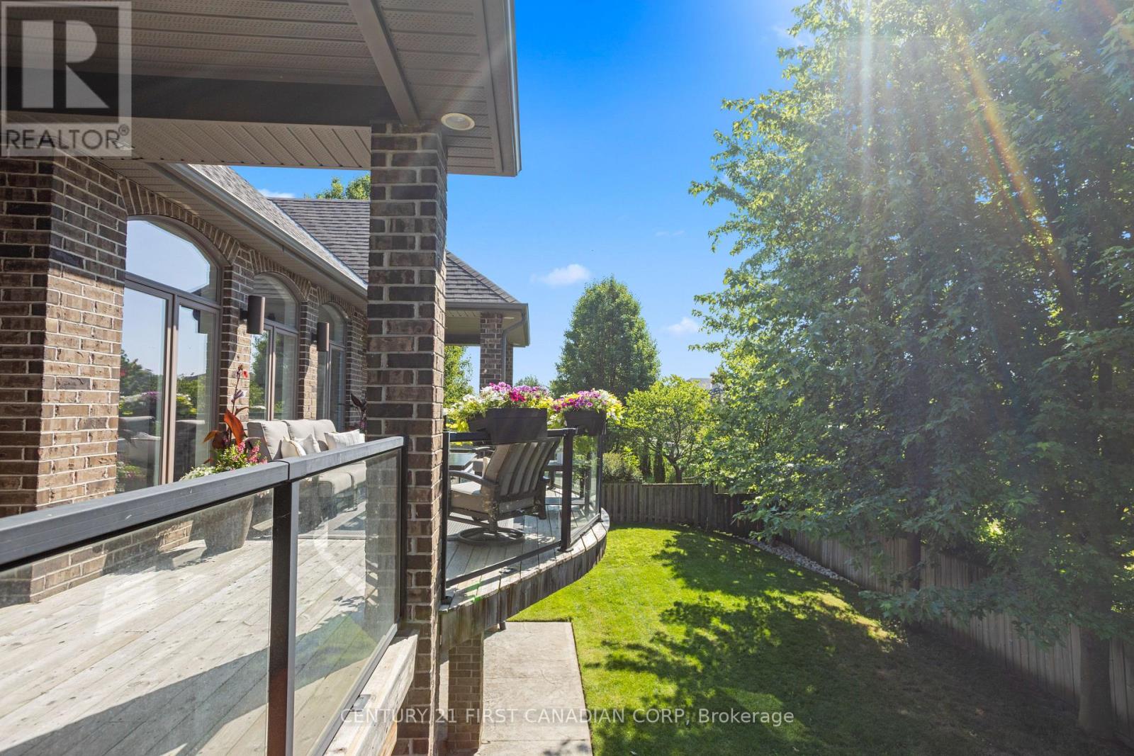 7071 Clayton Walk, London South, Ontario  N6P 0A1 - Photo 38 - X12408845