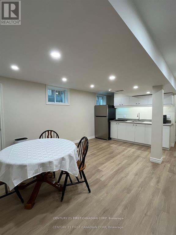 2062 Cherrywood Trail, London North, Ontario  N6H 0C8 - Photo 2 - X12408847