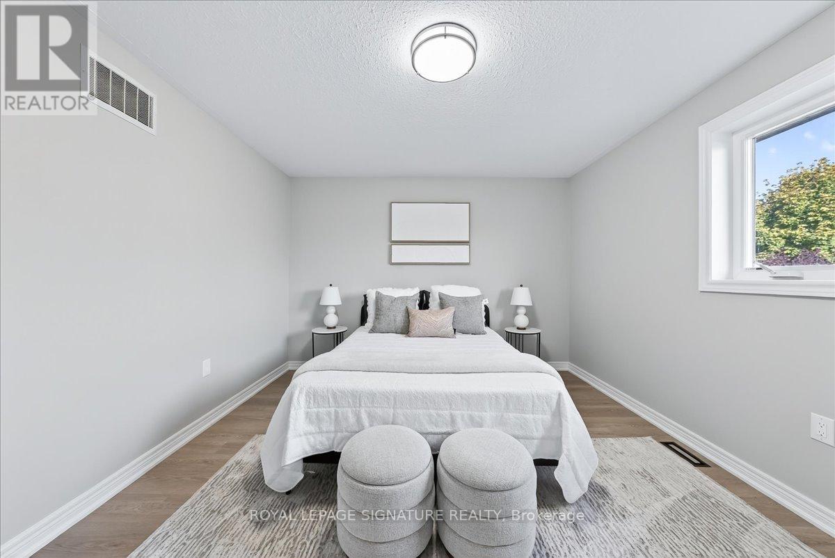 83 Sun King Crescent, Barrie, Ontario  L4M 7K4 - Photo 18 - S12408604