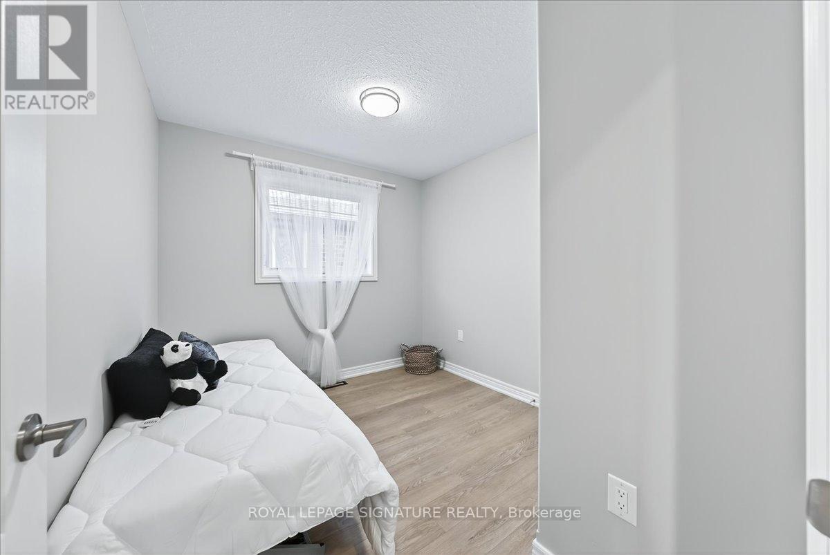 83 Sun King Crescent, Barrie, Ontario  L4M 7K4 - Photo 21 - S12408604