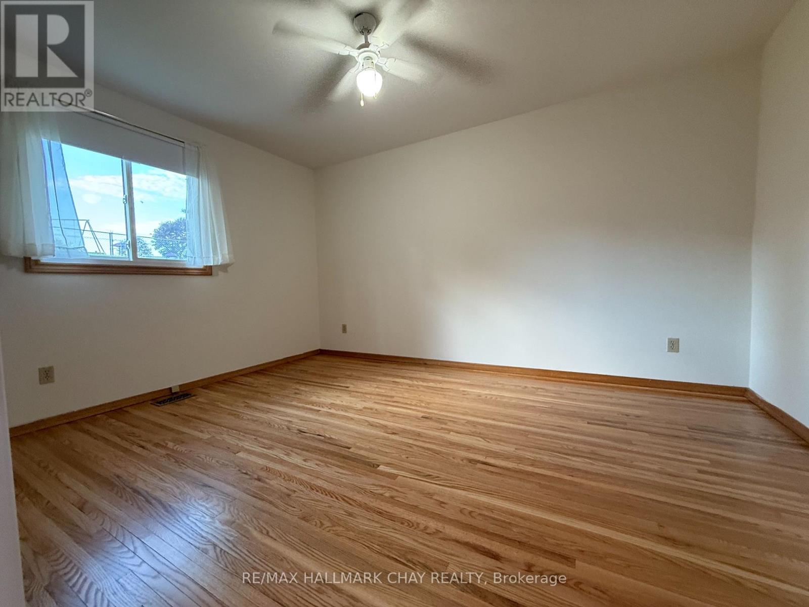 114 Daphne Crescent, Barrie, Ontario  L4M 2Z1 - Photo 19 - S12408782