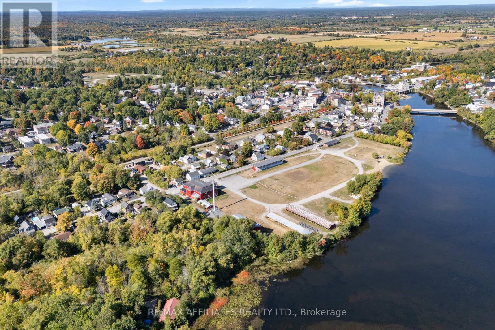 290 Water Street, Mississippi Mills, Ontario  K0A 1A0 - Photo 42 - X12408867