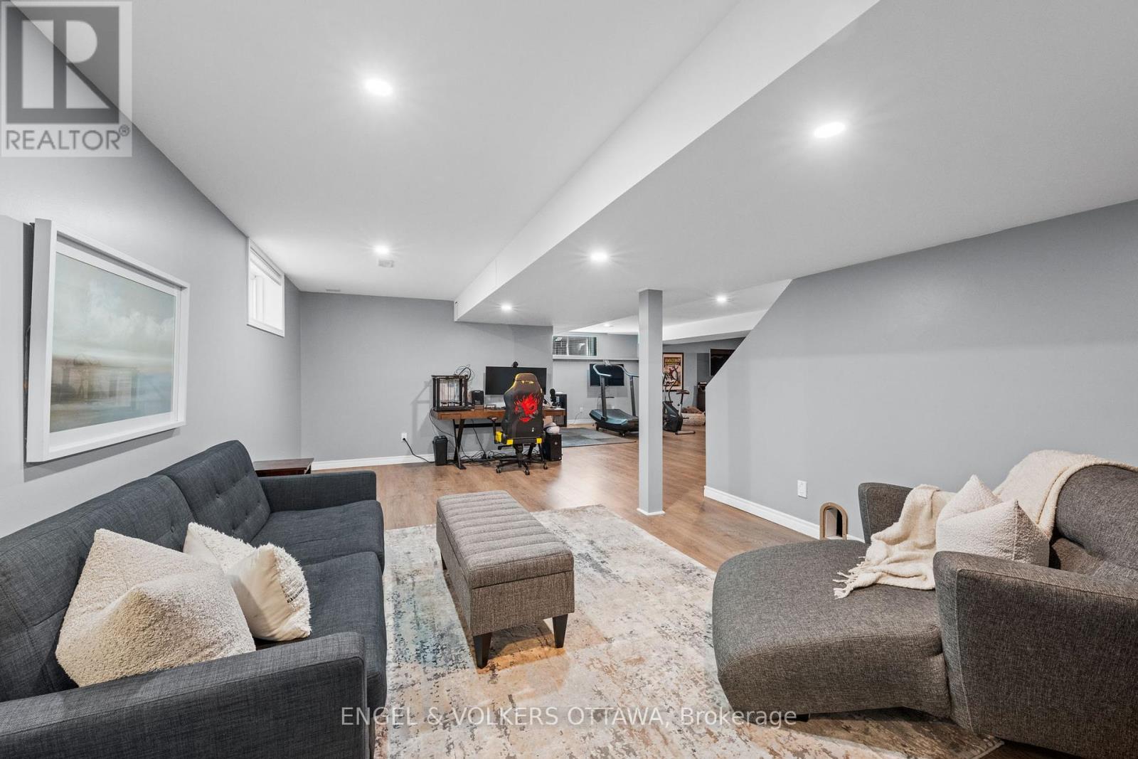 313 Colmar Street, Russell, Ontario  K0A 1W0 - Photo 27 - X12408874